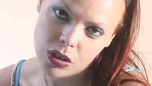 Sigara içen domme diyor ki, bu yarağı al