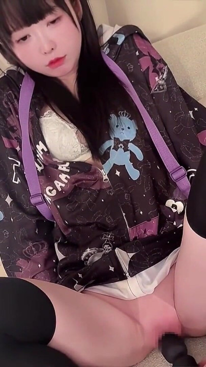HENTAI SEX with a sassy nerdy runaway girl | Clip 1