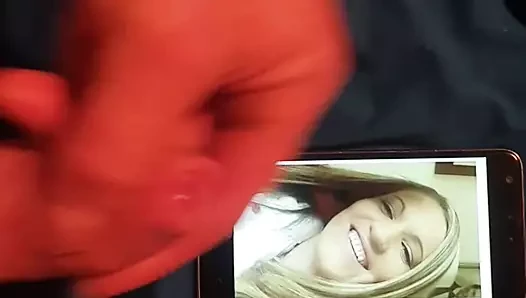 Pazar günü yüze boşalma