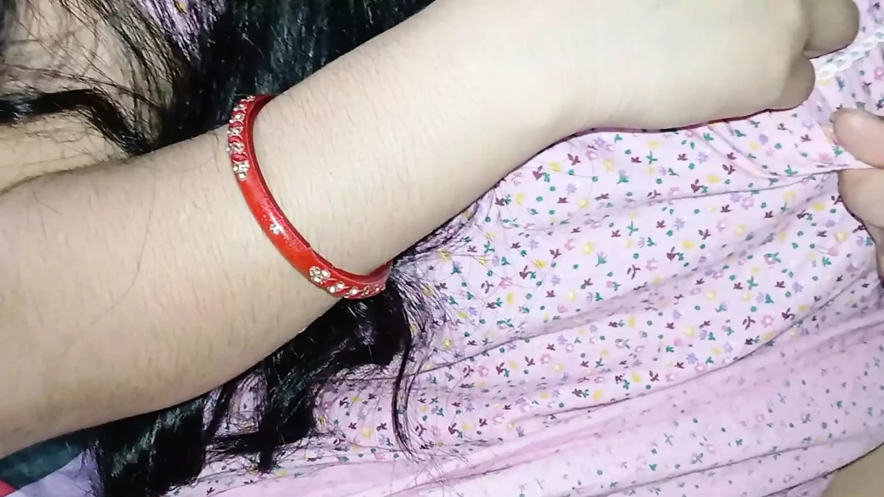 Stepmom masturbate her stepson's dick and give him pleasure so lucky