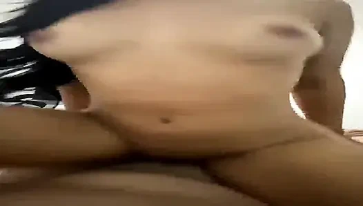 Ванесинья была потрясающей в тот день, что я её использовал во всех этих позах