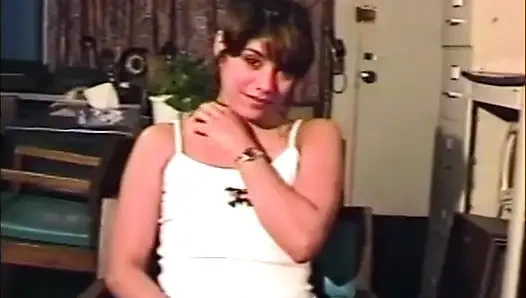 Şişman götüne şaplak atıyor