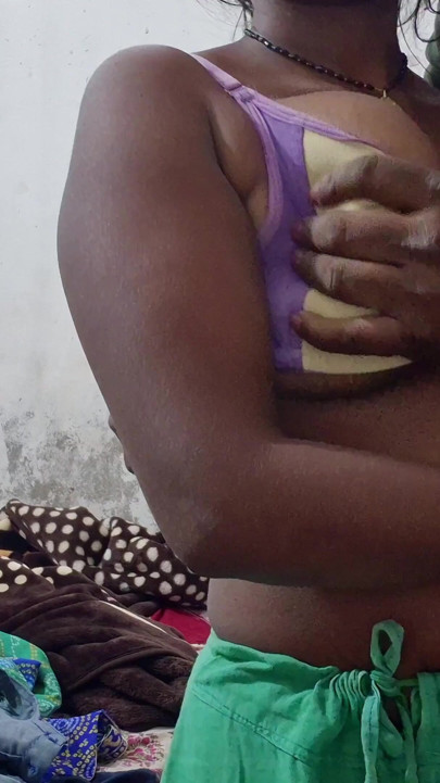 Indian Desi Hot Bhabhi Ki Chudai Morning Time | Clip 1
