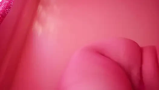 Ngentot kontol raksasa pria kulit hitam sampai goyangin pantat montokku