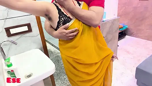 Koi nai Hai Gharpe aao Chudai Ka Param Annand Uthaaye....