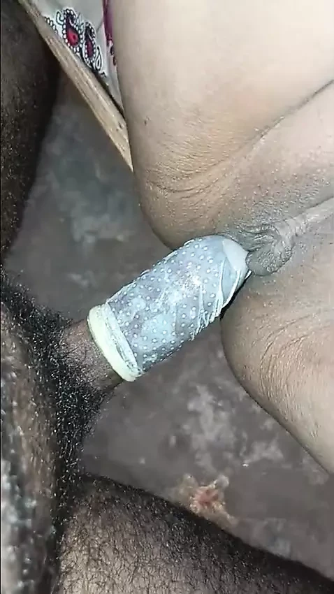 Indian bbw wife fucking and cum taking cum in pussy