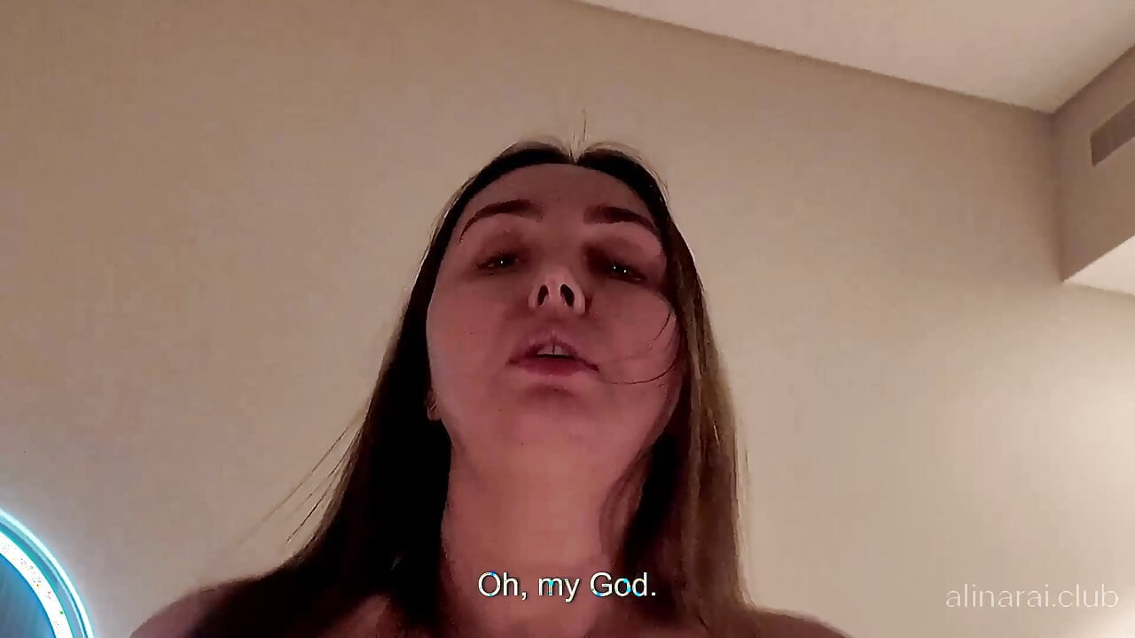 Arkadaşının seksi üvey annesi dedi ki: 'Eğer hala uyanıksan... Kapım açık