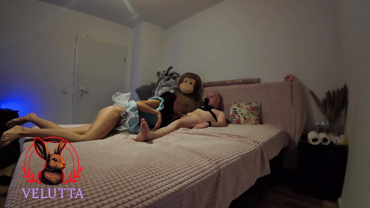 Me corro dentro de mi princesa