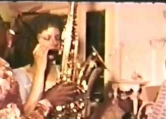 Tootsy Rolls No.18 - Horn Blower.avi
