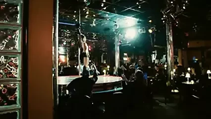 Emily Hampshire - 我尴尬的性冒险