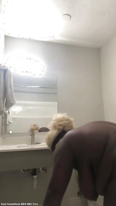 Spreading My Pussy Pissing in Hotel Bathroom Floor