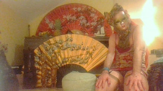 Masturbation en France. Je ne suis qu'une Shemale!