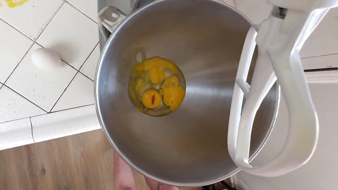 Trans Giantess Gourmet 2 - Poundcake - Solo Anal and a Huge Cumshot