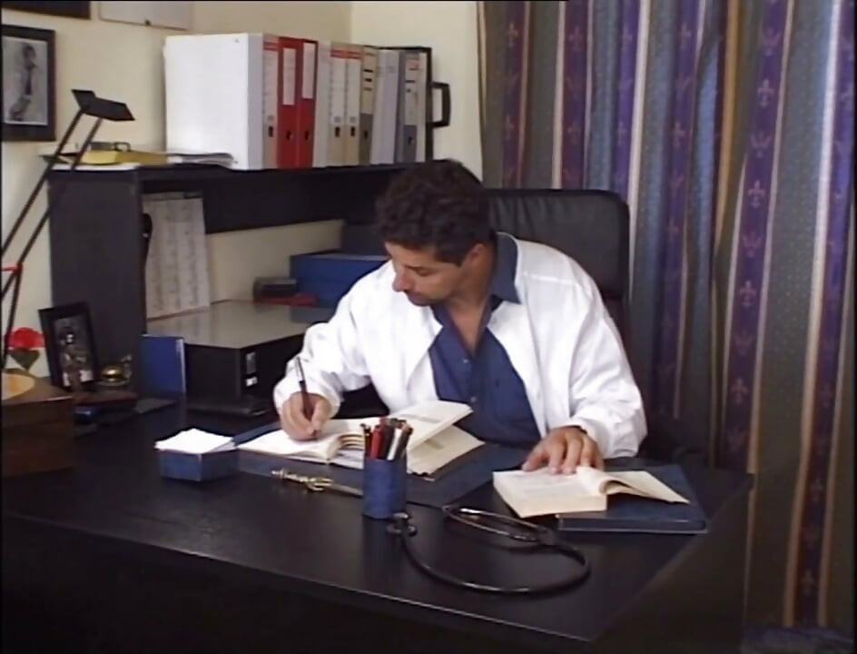 Blonde Horny MILF Have Sex to His Doctor