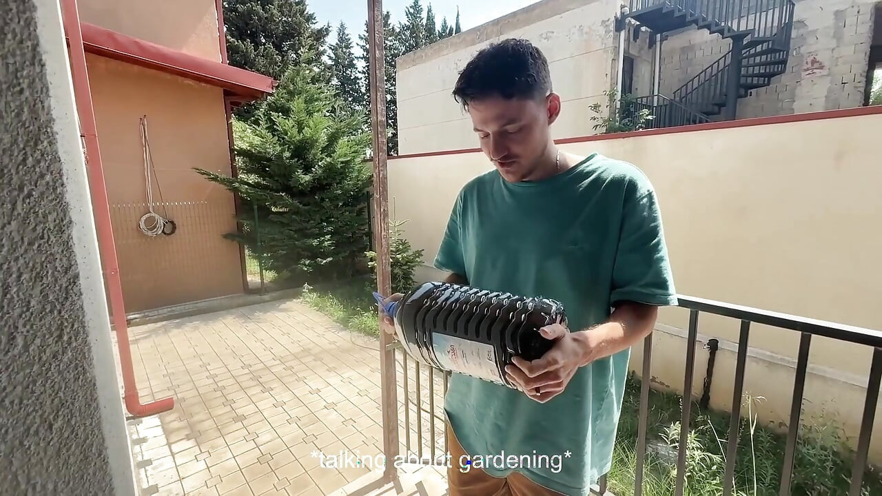 Sex Vlog - Trying Gloryhole for the First Time!