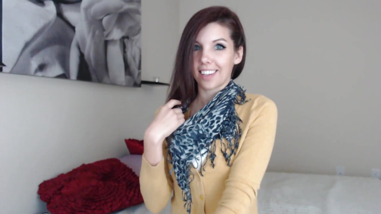 Menina tímida ficou ruim para você - sexo em primeiro plano