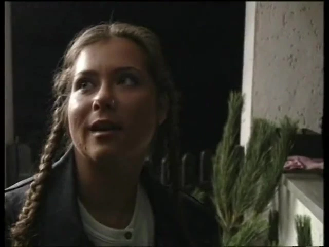 She gets more horny when he puts blindfold on her eyes