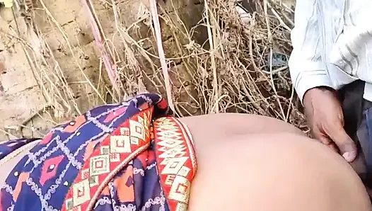 Jangal me mangal ho gaya part 3 village outdoor Sex Hindi Video