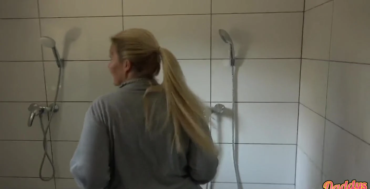 2403948129.mp4