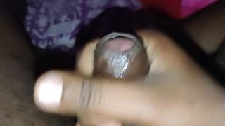 Masterizzazione di cazzo nero indiano e sperma