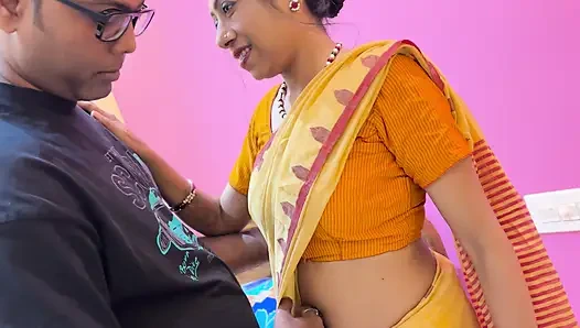 India Selatan seksi bhabhi ko desi paman nekhub vagina fuck kiya, bhabhi ne apna vagina chataya