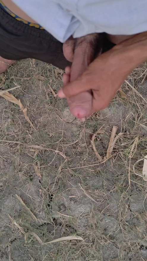 Bigi Cock masturbează pula 3- Vrei să lucrezi cu noi?