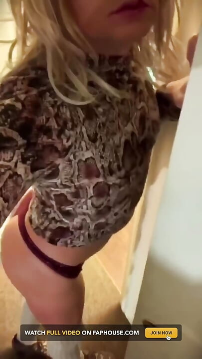 Kompilasi sissy crossdress ngentot pantat cewek nakal pakai dildo