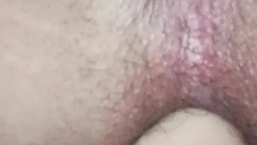 Sıkı götümde dildo