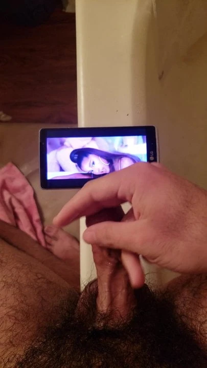 Ariana grande cum tribute 7 rings