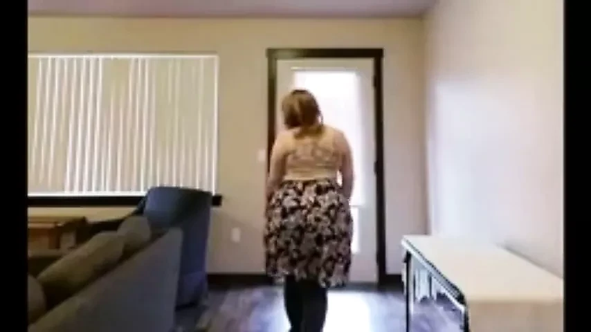 Mal Malloy & Her Sister Val in Nice Teasing