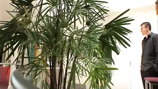 Hidup dengan bajingan