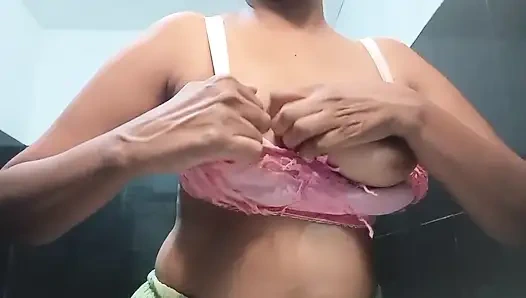 Bhabhi Masturbation Masturbation Handjob bathroom with lust love