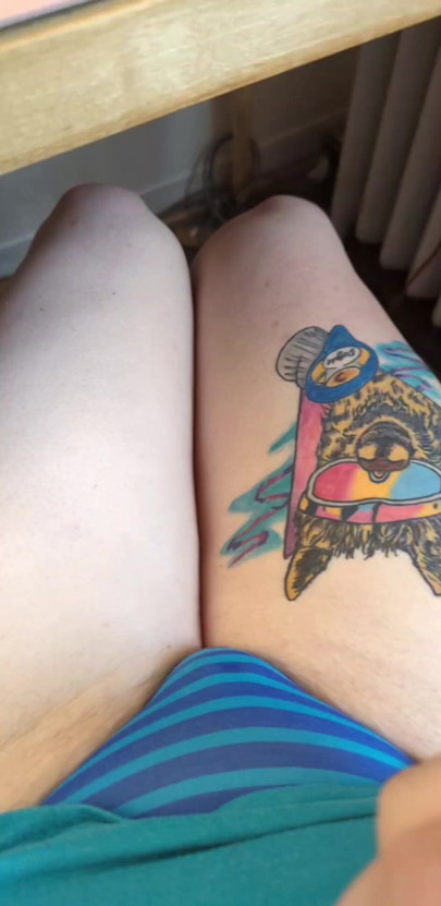 Slappy thighs!