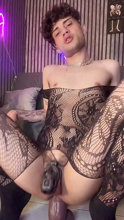 Sentindo-se sexy e sentindo esse grande consolo