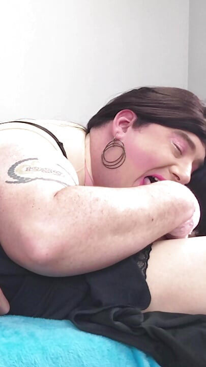 น้องสาว Daisy ดูดควยและโดน Bailey Wilde เย็ด - คลิปสั้น 3