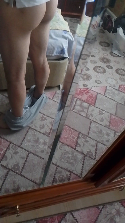 I was home alone and suddenly I really liked my body, so I wanted to share it with you. I'm waiting for your likes and commen