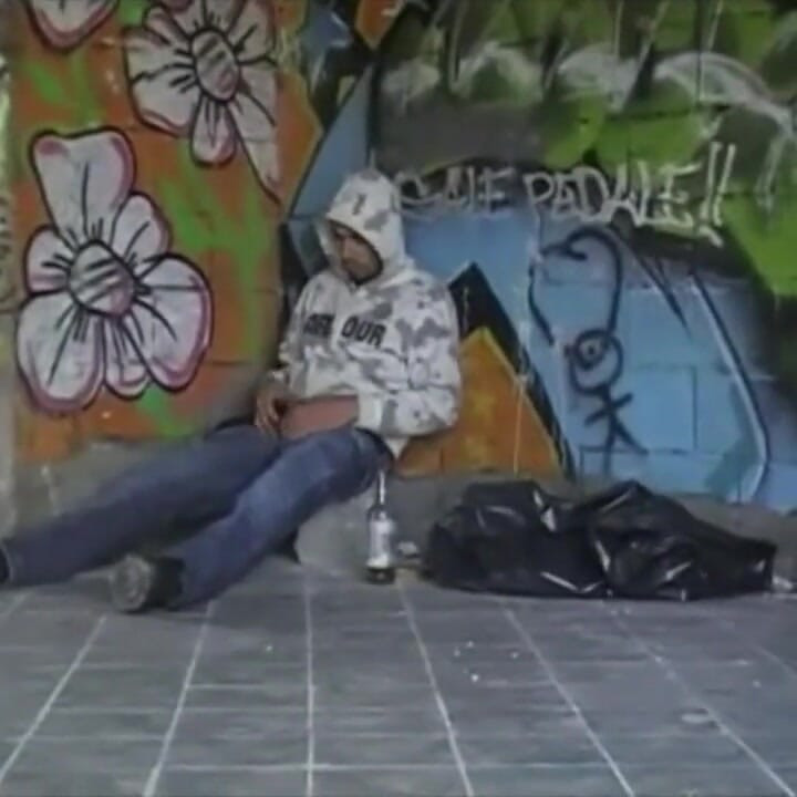 Twink von heterosexuellem jungen, neugierig in ausstellung gefickt