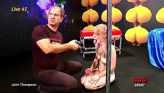 Beş Azgın Amigo Sürtük Lezbiyen Grup Sekste Yumruk Sokuyor Ve Fışkırtıyor!