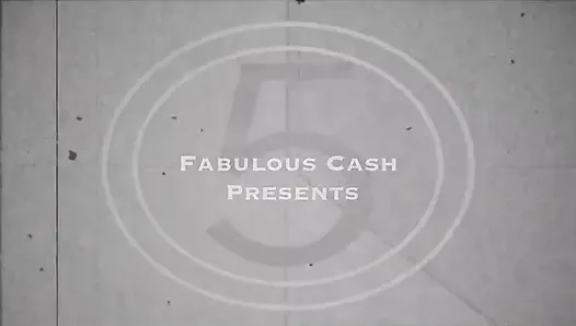 E - Огромная