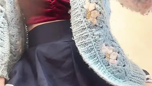 Pantat bahenol hana si cewek kampus dengan baju perfext seksi