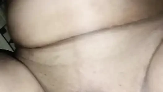 Chikni chut ka maja liya