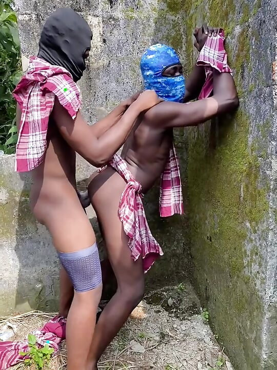 Fucking a Twink Prince