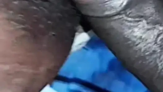 Hintli tamil koca evli kadın vibratörle güzel köylü kadınları sikiyor