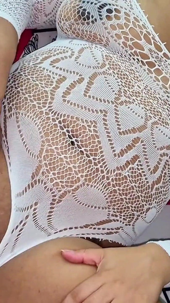 प्रसिद्ध होने के लिए सोशल मीडिया पर मेरी गांड पोस्ट करें