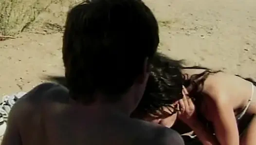 College Geständnisse: Heiße Outdoor-Sexabenteuer