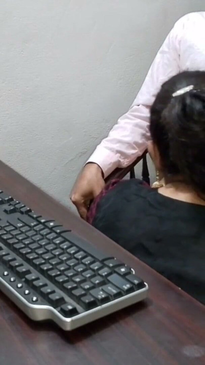 Indian Office boss hot sex with desi beautiful girl | Clip 1