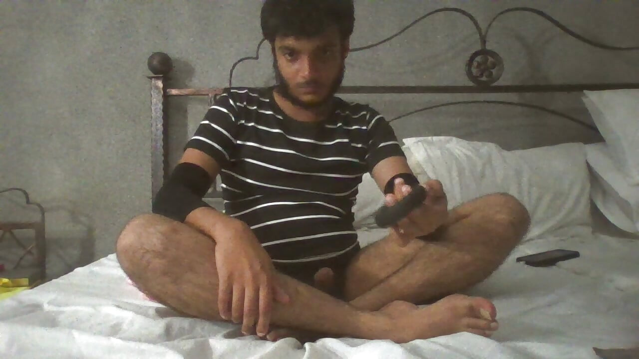 น้องสาวเล่นกับแตดของเธอจนเธอน้ําแตก