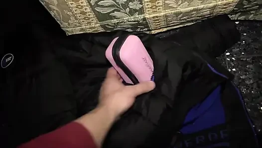 Pelacur cantik di sudut pandang yang sempurna!