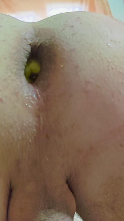 Apples in my husband's ass!!