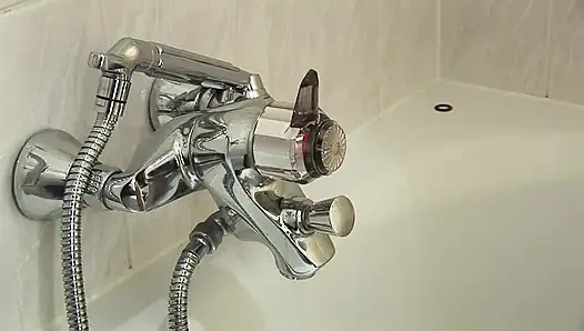 Young and Dirty! Fantasi mesum gadis remaja hot ini!